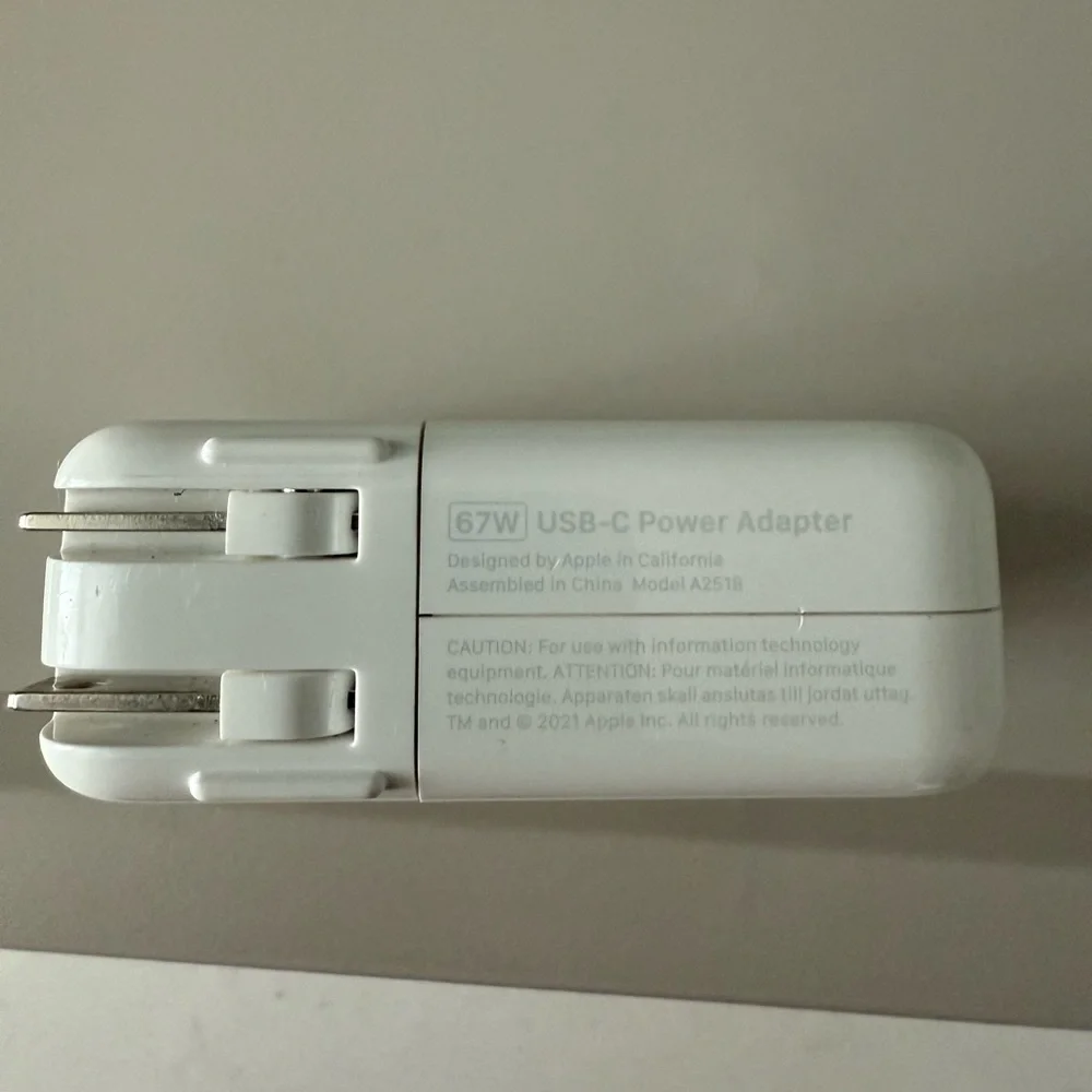 Apple USB-C Power Adaptor